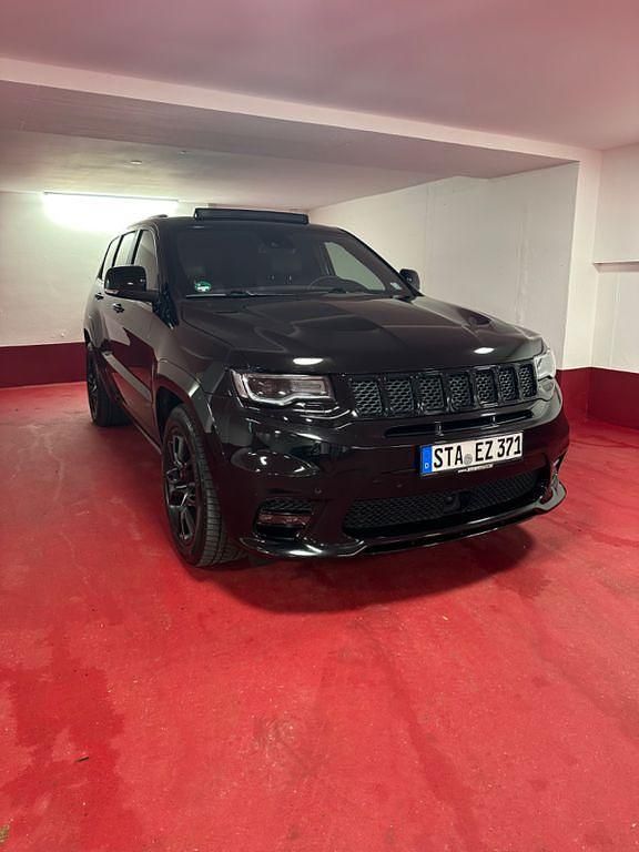 Schwarz Gebraucht 2017 Jeep Grand Cherokee SRT SUV | 44.300 € (Teuer) - Bild 1/4
