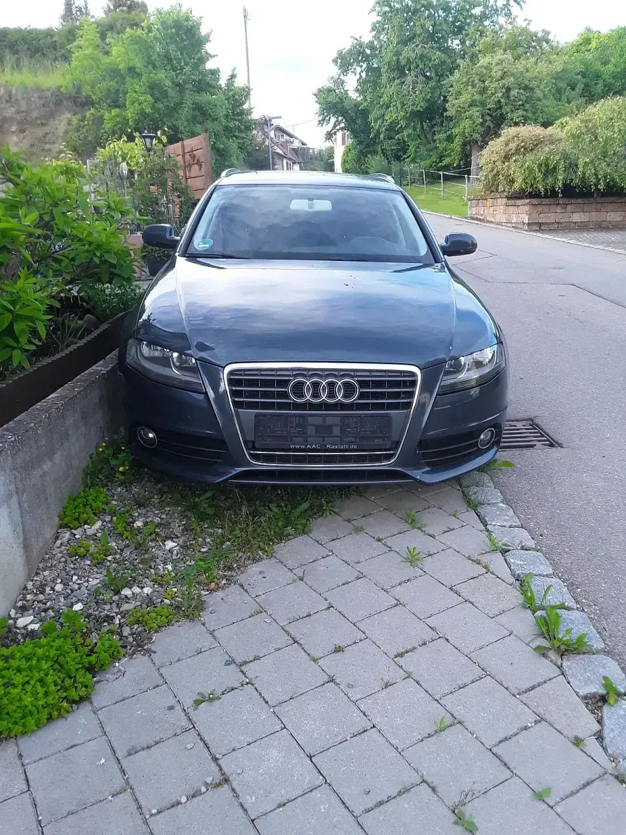 Gebraucht Audi A4 S-Line 143 PS (105 kW) 2011 Blau Kombi