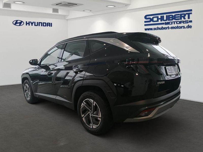 Neu Hyundai Tucson Select 136 PS (100 kW) 2026 Abyss black / met SUV