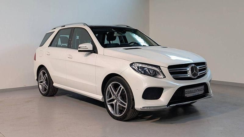 Weiß Gebraucht 2017 Mercedes GLE400 SUV | 36.990 € (Fairer Preis) - Bild 1/4
