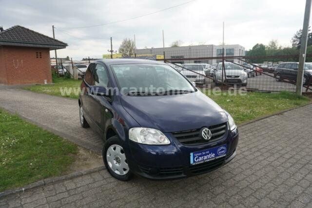 Gebraucht VW Fox Basis 54 PS (39 kW) 2007 Blau metallic Kleinwagen