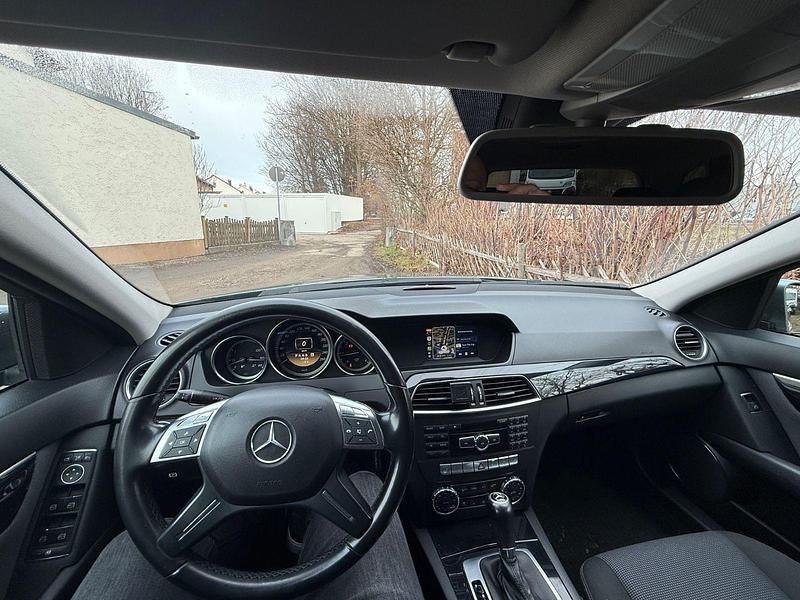 Gebraucht Mercedes C180 120 PS (88 kW) 2011 Kombi