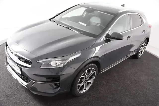 Gebraucht Kia XCeed 120 PS (88 kW) 2022 Grau SUV