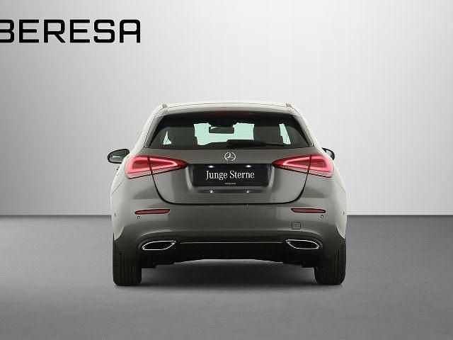 Gebraucht Mercedes A200 Progressive 150 PS (110 kW) 2021 Grau Kleinwagen