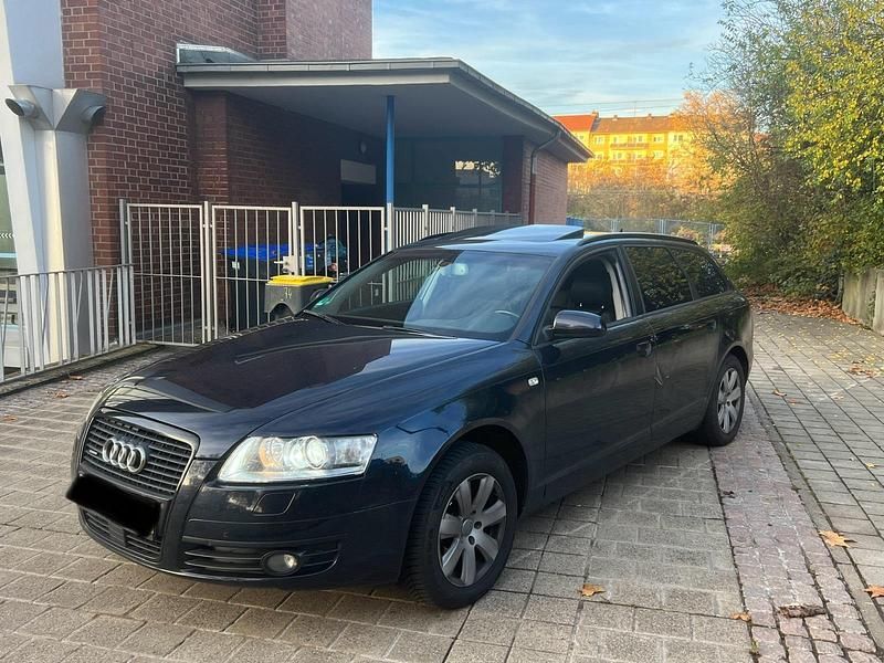 Blau Gebraucht 2007 Audi A6 Kombi | 3.700 € (Guter Preis) - Bild 1/4