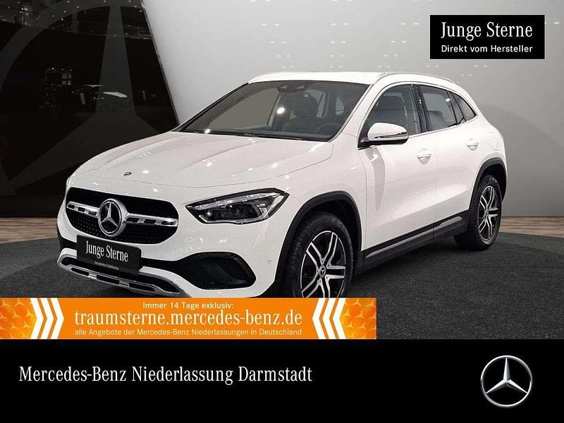 Weiß Gebraucht 2021 Mercedes GLA250 Progressive SUV | 29.990 € (Fairer Preis) - Bild 1/3