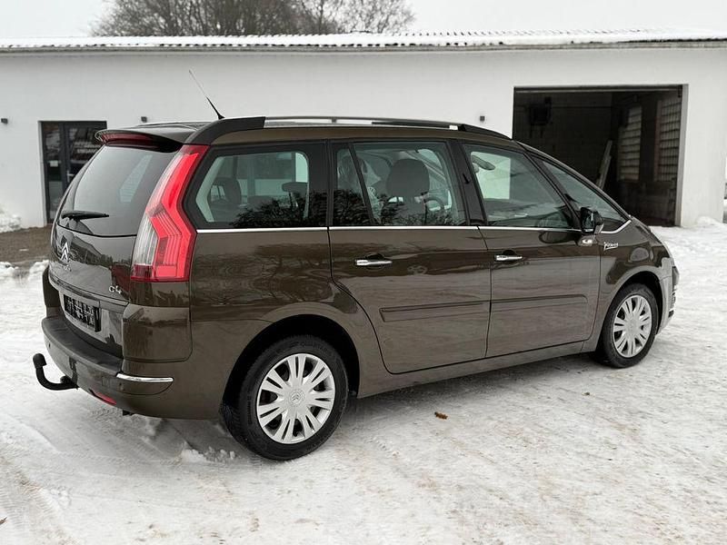 Gebraucht Citroën Grand C4 Picasso SELECTION 156 PS (114 kW) 2012 Braun Van / Kleinbus