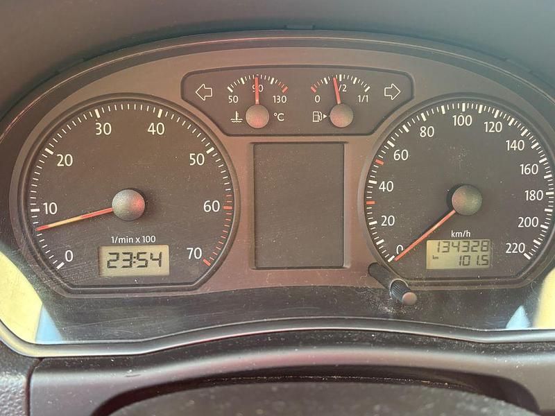 Gebraucht VW Polo Trendline 54 PS (39 kW) 2006 Schwarz Kleinwagen