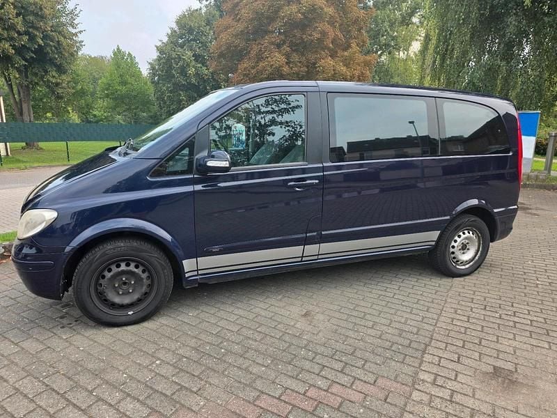 Violet Gebraucht 2007 Mercedes Viano Van / Kleinbus | 6.800 € - Bild 1/4