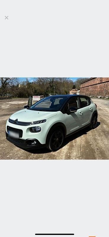 Gebraucht Citroën C3 Feel 82 PS (60 kW) 2016 Grün Kleinwagen