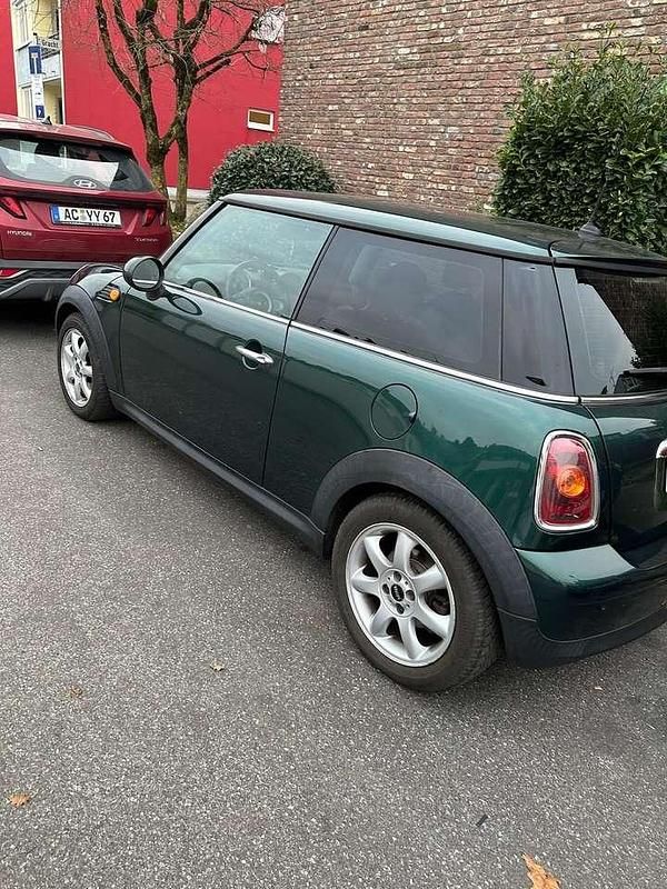 Gebraucht Mini Cooper D 109 PS (80 kW) 2009 Grün Kleinwagen