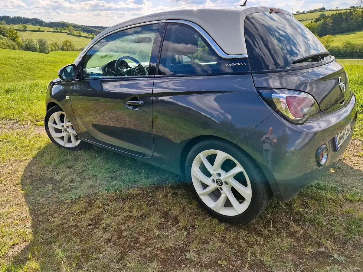 Używany Opel Adam Slam 87 KM (63 kW) 2014 Szary Hatchback