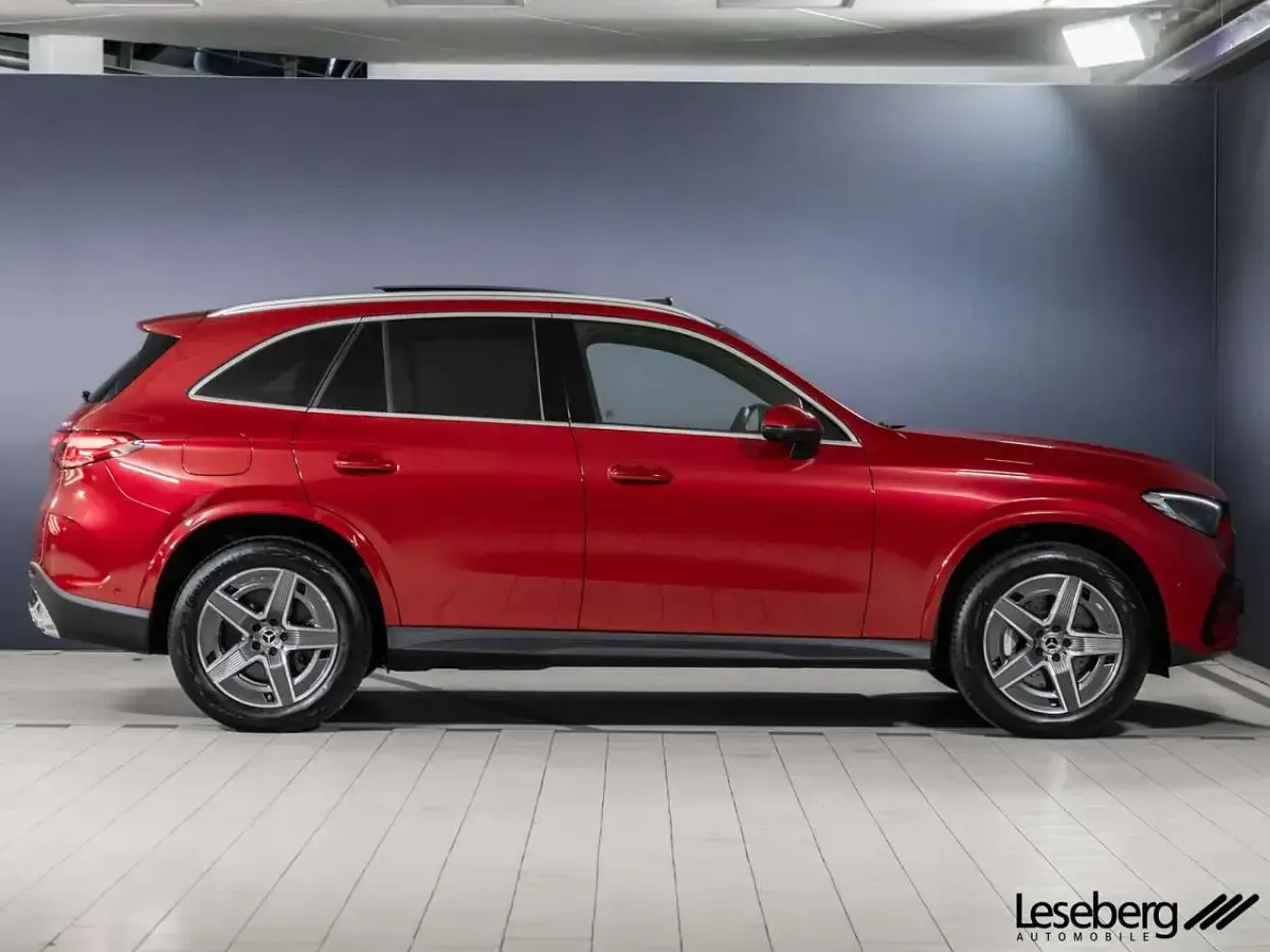 Gebraucht Mercedes GLC400d AMG 381 PS (280 kW) 2024 Rot SUV