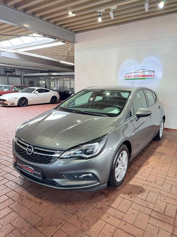 Gebraucht Opel Astra Edition 150 PS (110 kW) 2017 Grau Kleinwagen
