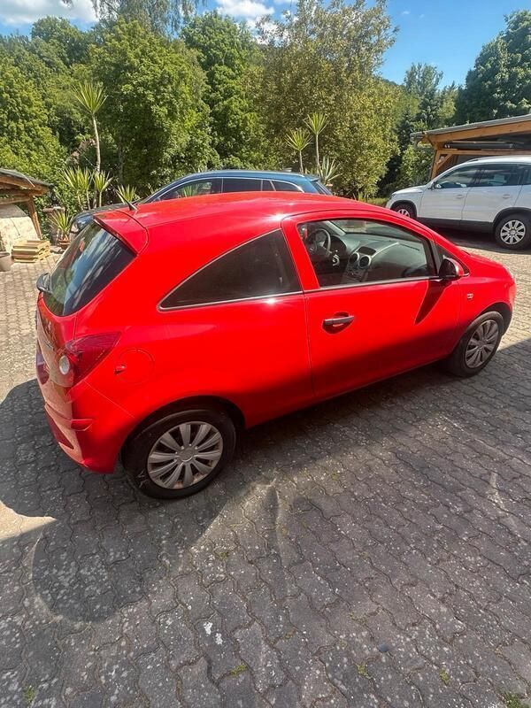 Rot Gebraucht 2009 Opel Corsa Kleinwagen | 1.650 € (Superpreis) - Bild 1/4