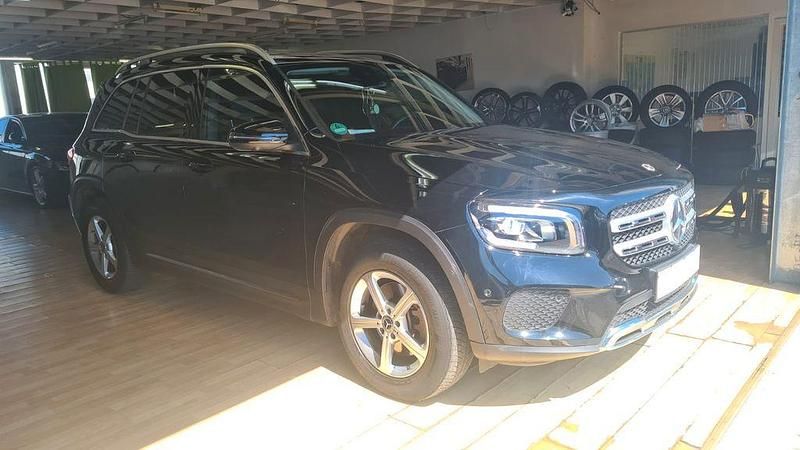 Gebraucht Mercedes GLB220 Sport 190 PS (139 kW) 2021 Schwarz SUV
