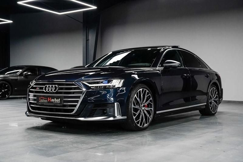 Gebraucht Audi S8 Sport 571 PS (419 kW) 2020 Blau Limousine