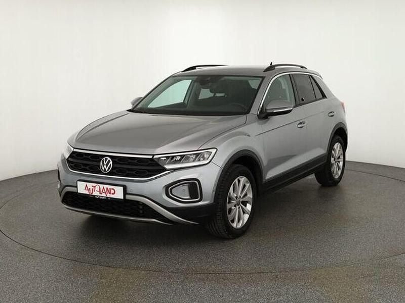 Gebraucht VW T-Roc 150 PS (110 kW) 2025 Silber SUV