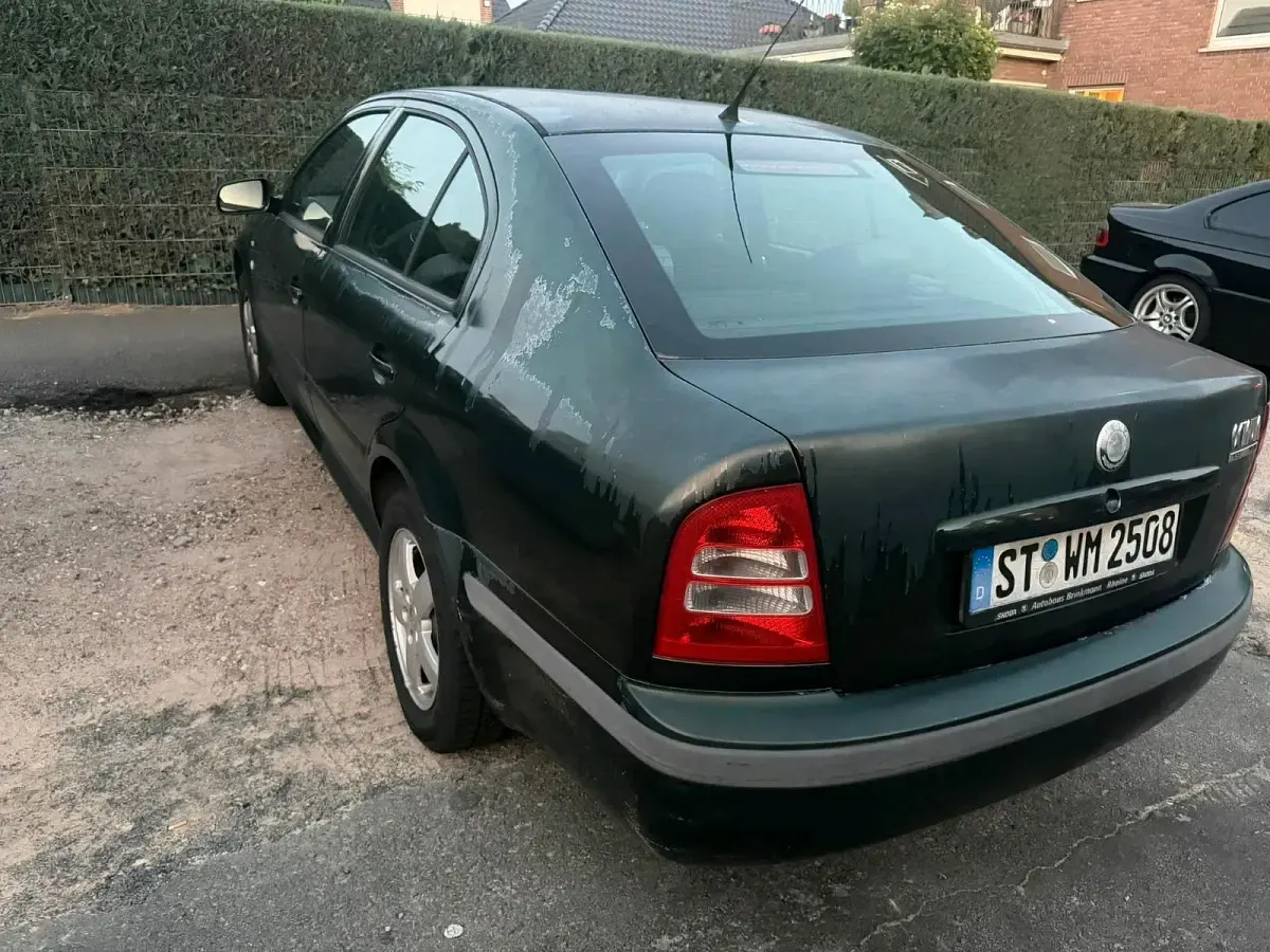 Gebraucht Skoda Octavia 89 PS (65 kW) 2001 Grün Limousine