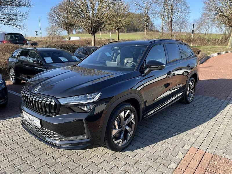 Blackmagic perleffekt Neu 2025 Skoda Kodiaq SportLine SUV | 45.990 € (Fairer Preis) - Bild 1/4