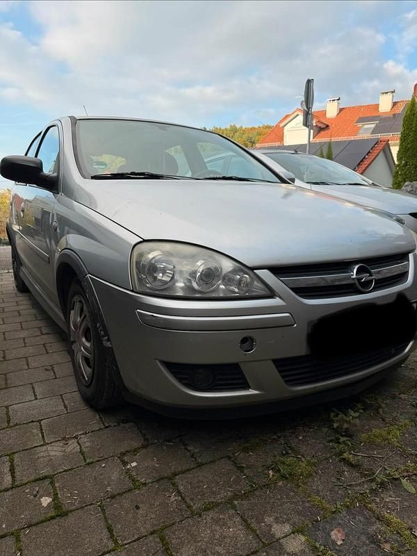 Silber Gebraucht 2005 Opel Corsa Limousine | 350 € (Guter Preis) - Bild 1/4