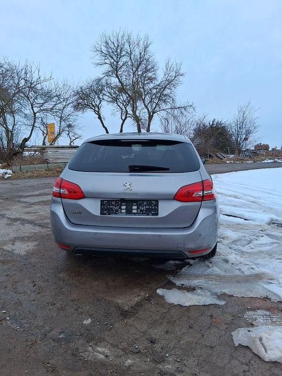 Gebraucht Peugeot 308 SW Allure 131 PS (96 kW) 2014 Grau Kombi