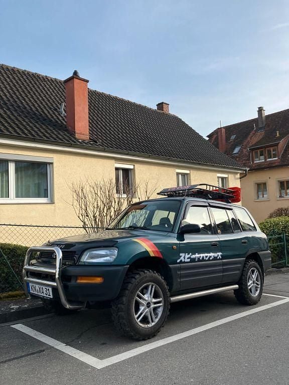 Gebraucht Toyota RAV4 150 PS (110 kW) 1996 Grün SUV