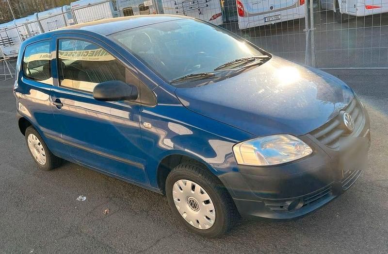 Gebraucht VW Fox 55 PS (40 kW) 2006 Blau Kleinwagen