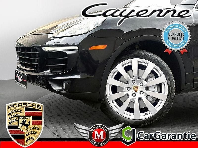 Gebraucht Porsche Cayenne 262 PS (192 kW) 2016 Tiefschwarz SUV