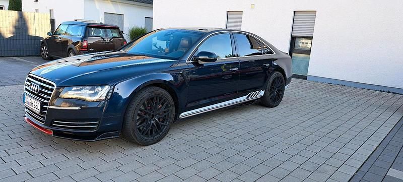 Blau Gebraucht 2011 Audi A8 Limousine | 10.400 € (Superpreis) - Bild 1/4