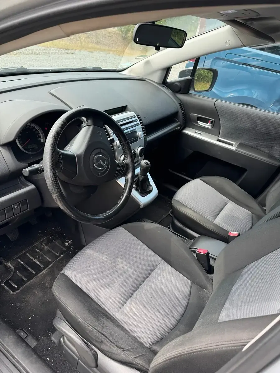 Gebraucht Mazda 5 145 PS (106 kW) 2005 Silber Van / Kleinbus