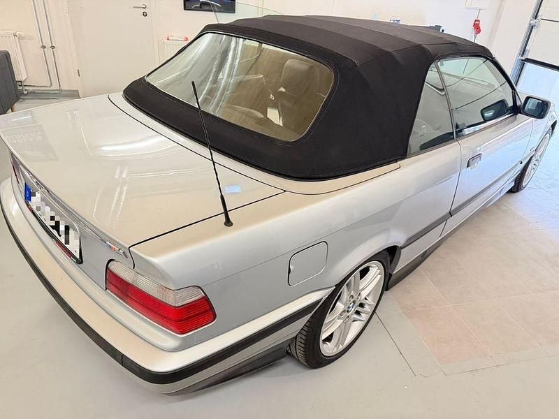 Gebraucht BMW 328 Cabriolet Sport Line 193 PS (141 kW) 1998 Silber Cabrio