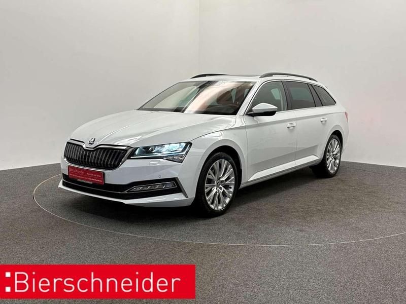 Weiss Gebraucht 2021 Skoda Superb Ambition Kombi | 26.450 € (Fairer Preis) - Bild 1/3