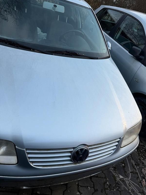 Gebraucht VW Polo 60 PS (44 kW) 2001 Grau Kleinwagen