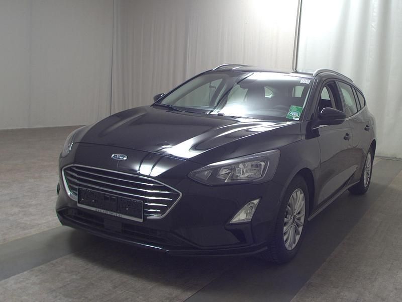 Gebraucht Ford Focus Titanium 125 PS (91 kW) 2021 Schwarz Kombi