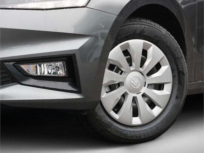 Neu Skoda Fabia Essence 116 PS (85 kW) 2026 Grau Limousine