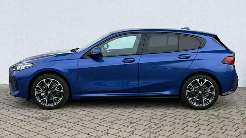 Neu BMW 120 Performance 156 PS (114 kW) 2026 M portimao blau metallic Kleinwagen