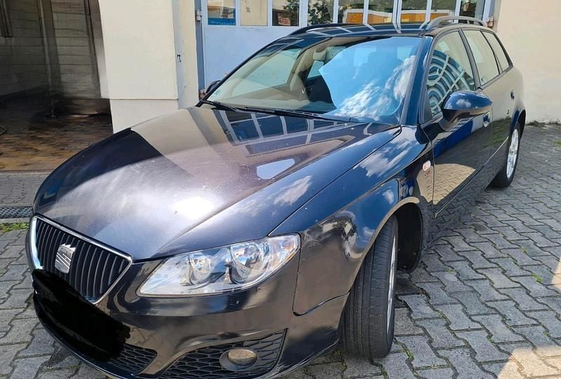 Schwarz Gebraucht 2010 Seat Exeo Kombi | 3.800 € (Fairer Preis) - Bild 1/4