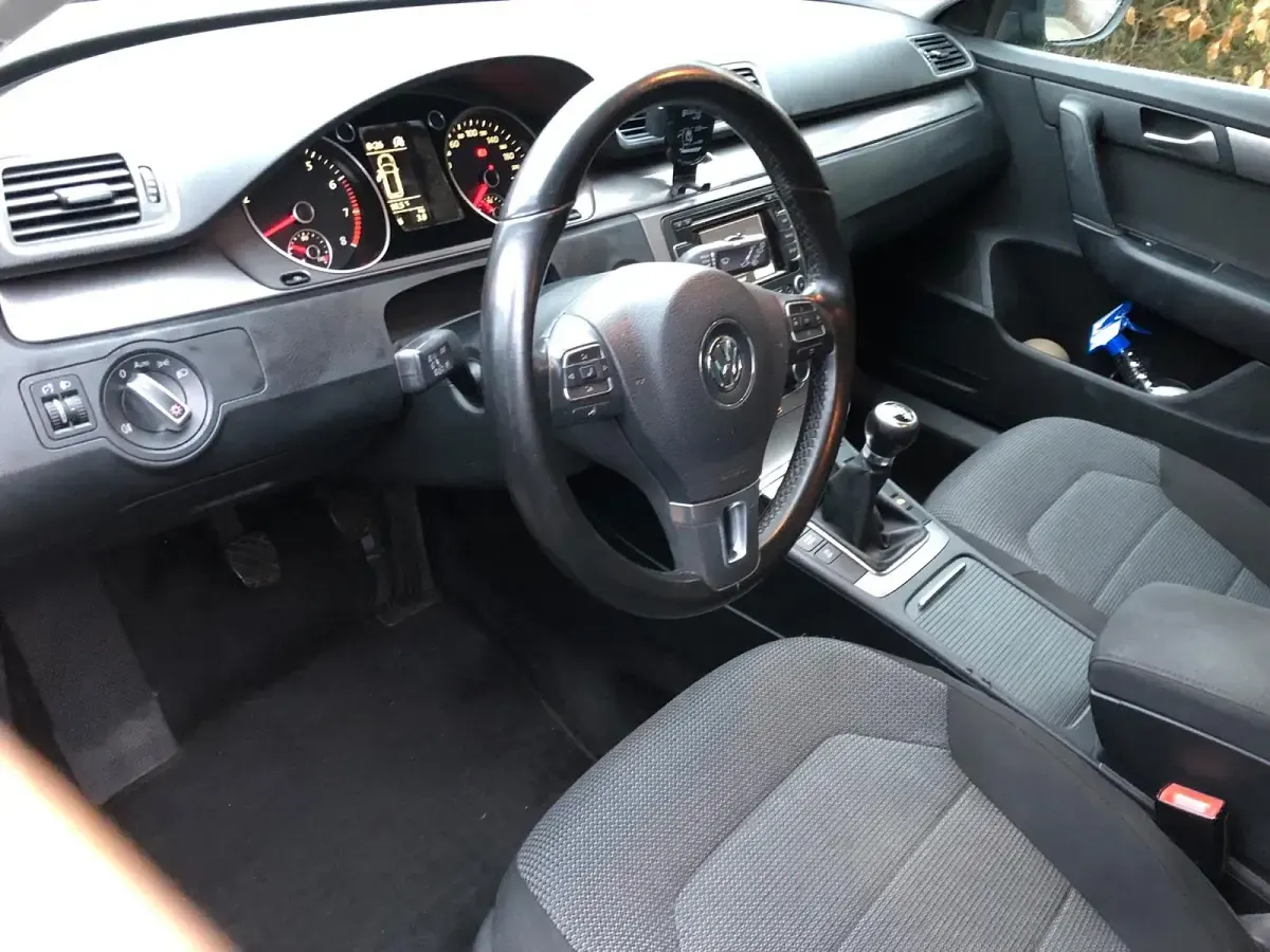 Gebraucht VW Passat 2011 Schwarz Kombi
