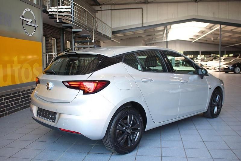 Gebraucht Opel Astra S 131 PS (96 kW) 2020 Silber Limousine