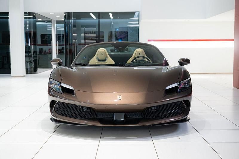 Neu Ferrari 296 829 PS (609 kW) 2026 Braun Cabrio