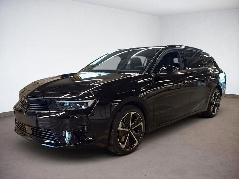 Gebraucht Opel Astra 131 PS (96 kW) 2024 Schwarz Kombi