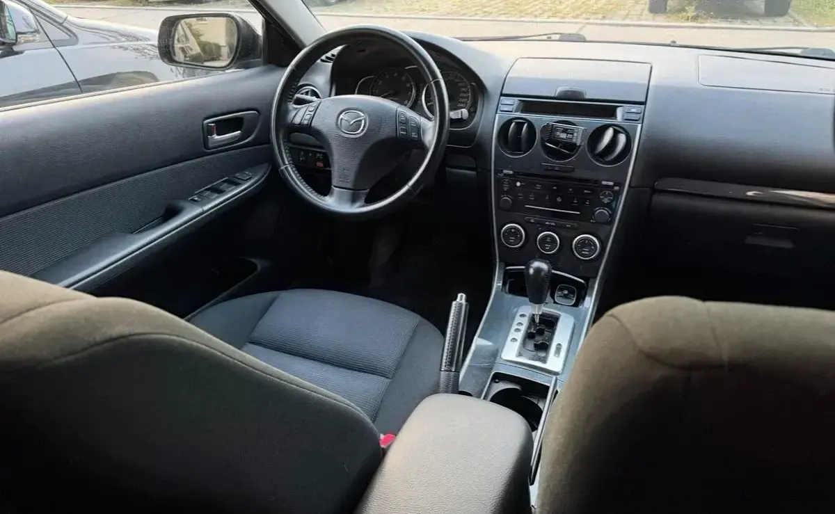 Gebraucht Mazda 6 147 PS (108 kW) 2006 Schwarz Limousine