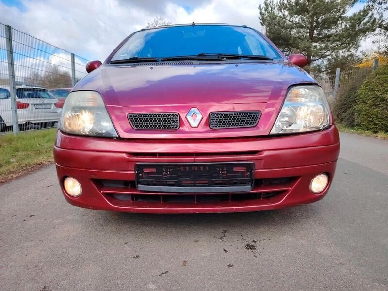 Rot Gebraucht 2002 Renault Scénic Van / Kleinbus | 500 € (Superpreis) - Bild 1/4