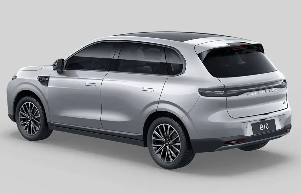 Uusi Leapmotor B10 160 kW (218 HP) 2026 Hopea Katumaasturi