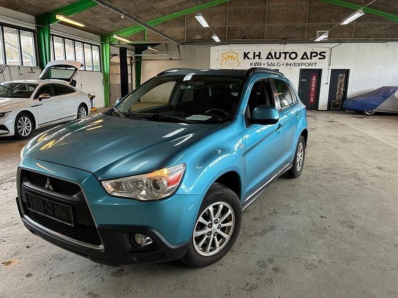 Gebraucht Mitsubishi ASX Invite 117 PS (86 kW) 2010 SUV