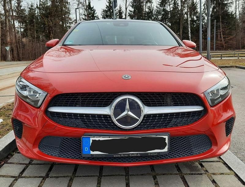 Gebraucht Mercedes A220 Progressive 190 PS (139 kW) 2018 Rot Limousine