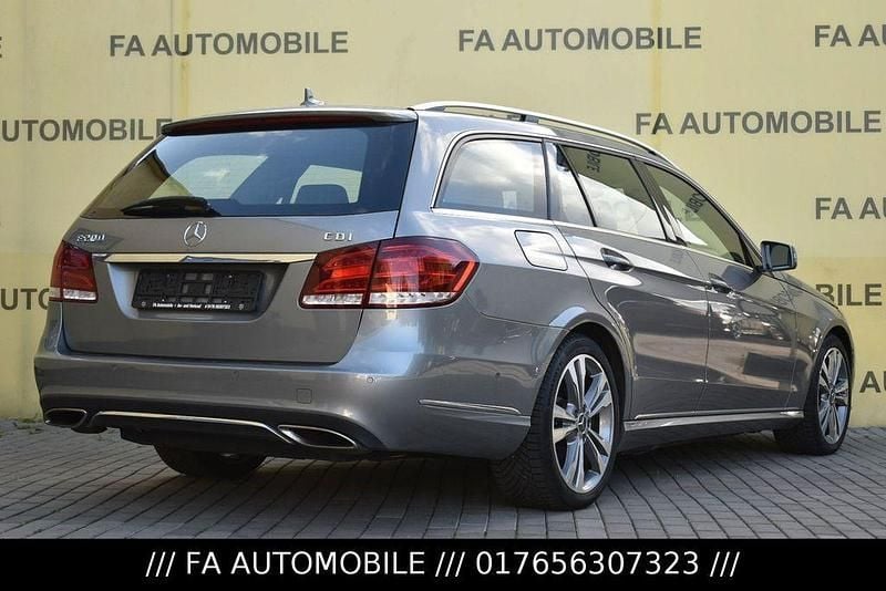 Gebraucht Mercedes E200 136 PS (100 kW) 2013 Silber Kombi
