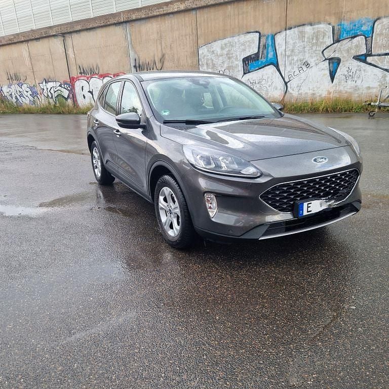Grau Gebraucht 2020 Ford Kuga Cool & Connect SUV | 16.900 € (Superpreis) - Bild 1/4