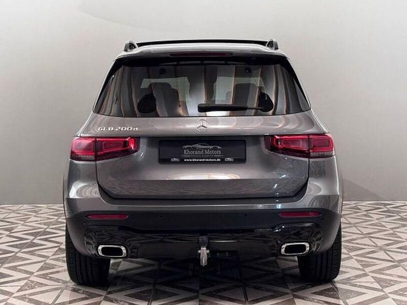 Gebraucht Mercedes GLB200 150 PS (110 kW) 2022 Mountaingrau SUV